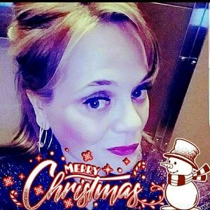 Meet your Posher, Tina